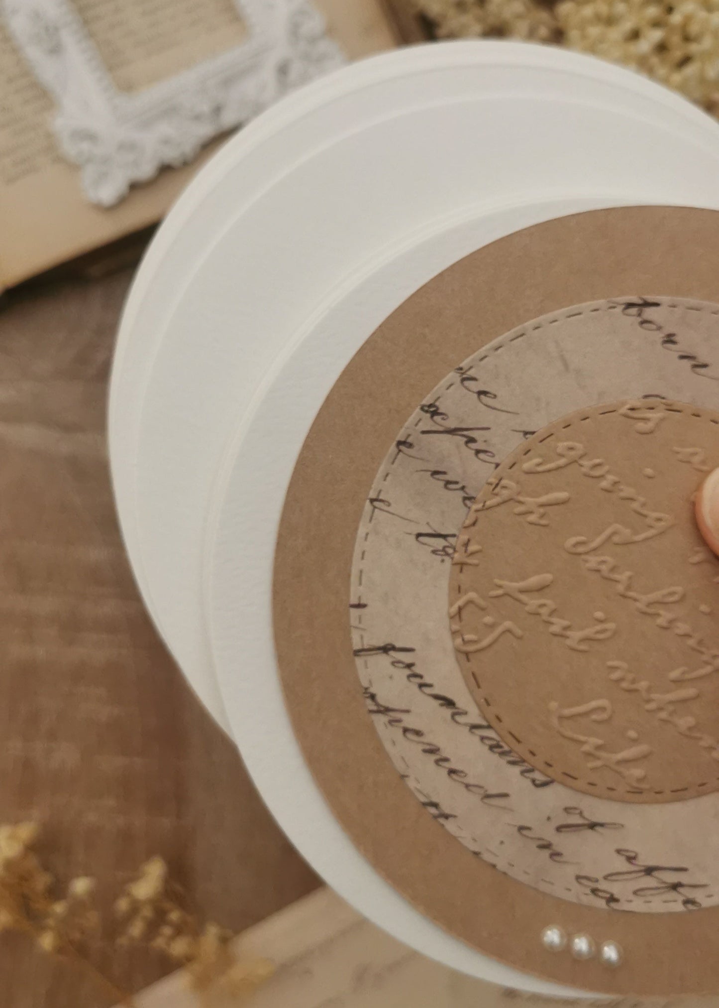 Round Journal with Blank Pages