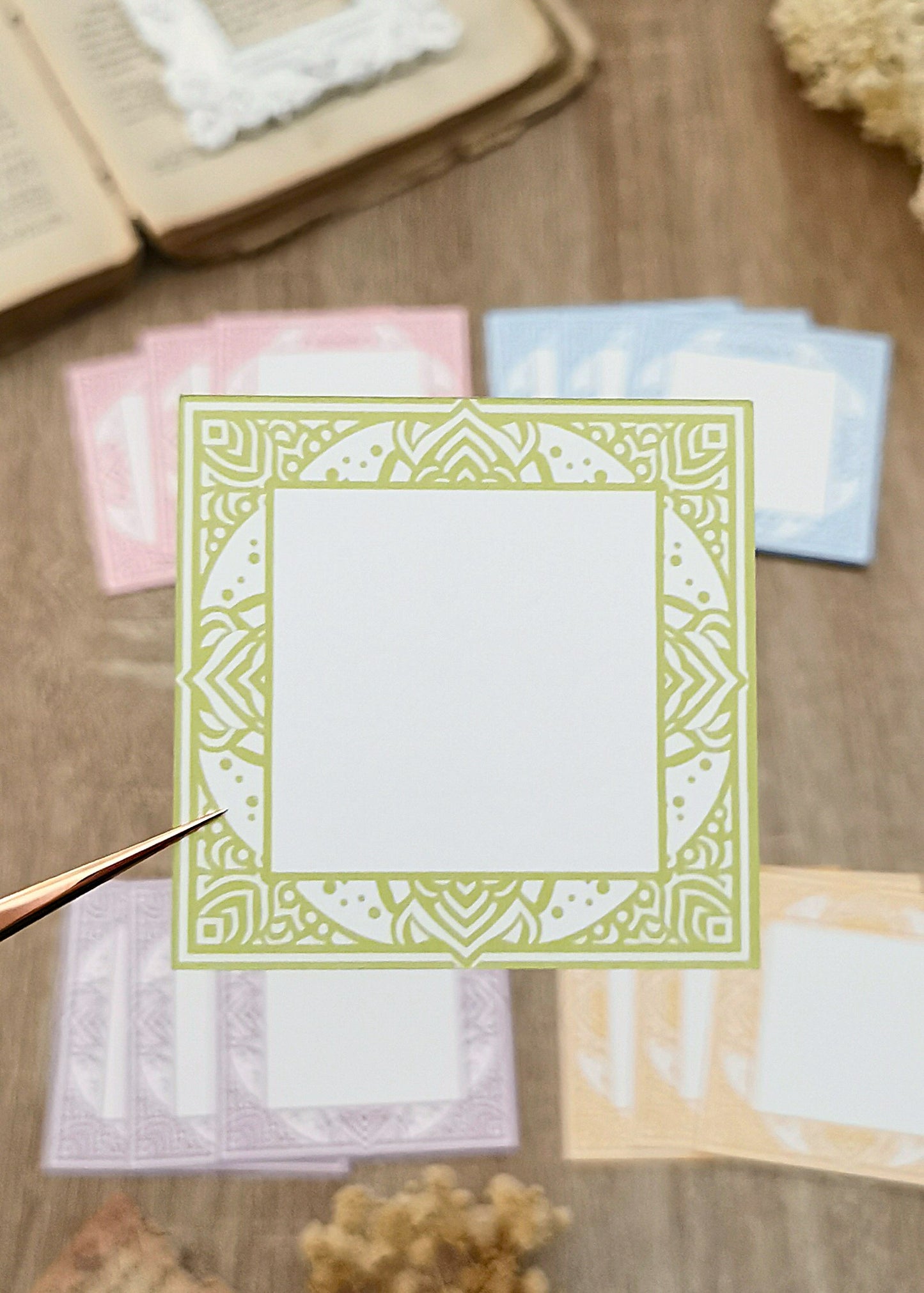 Square Frames (pattern n.2)